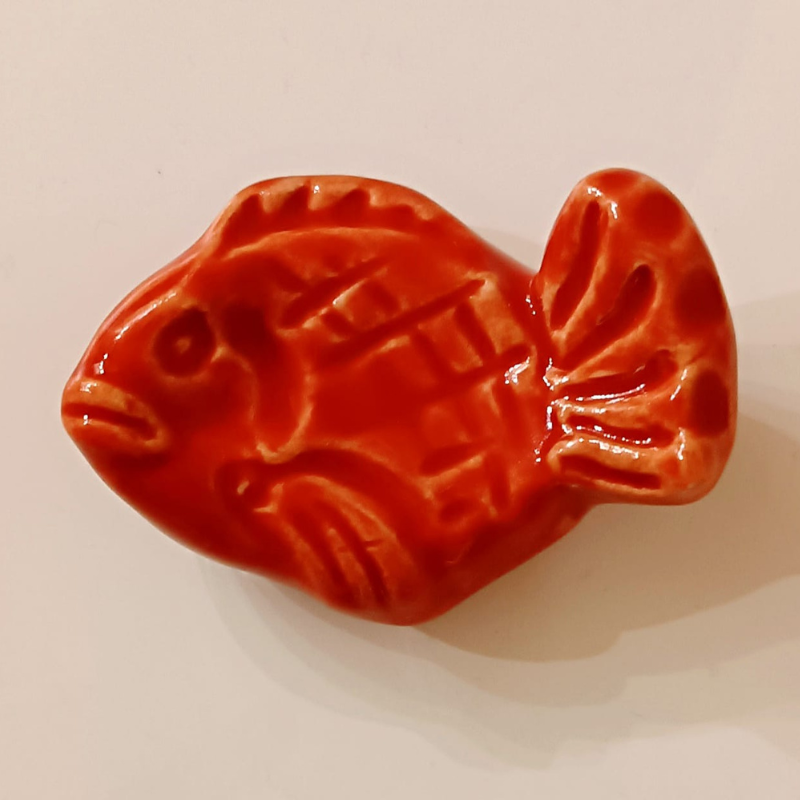Poggiabacchette  forma di pesce rosso